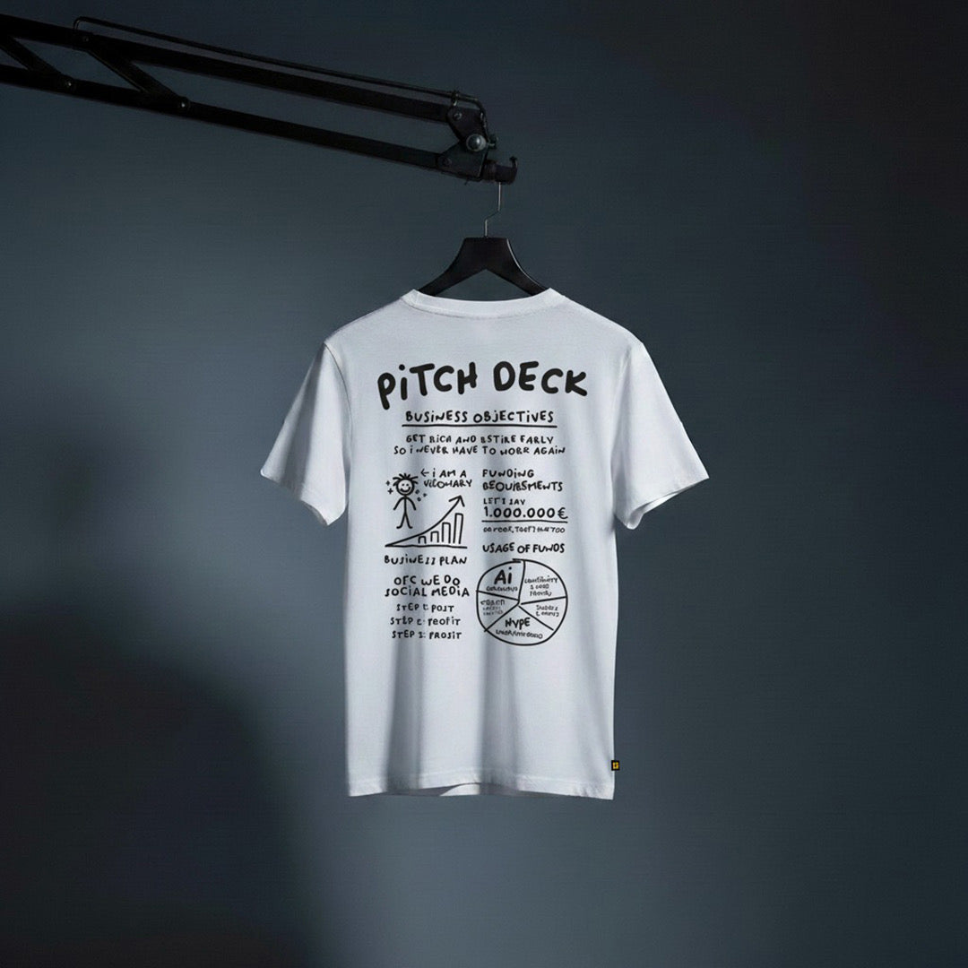 PITCH DECK Oversize T-Shirt – White (Unisex)